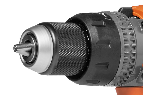 Обеспечивает надежный захват аксессуаров и высокую скорость замены инструмента